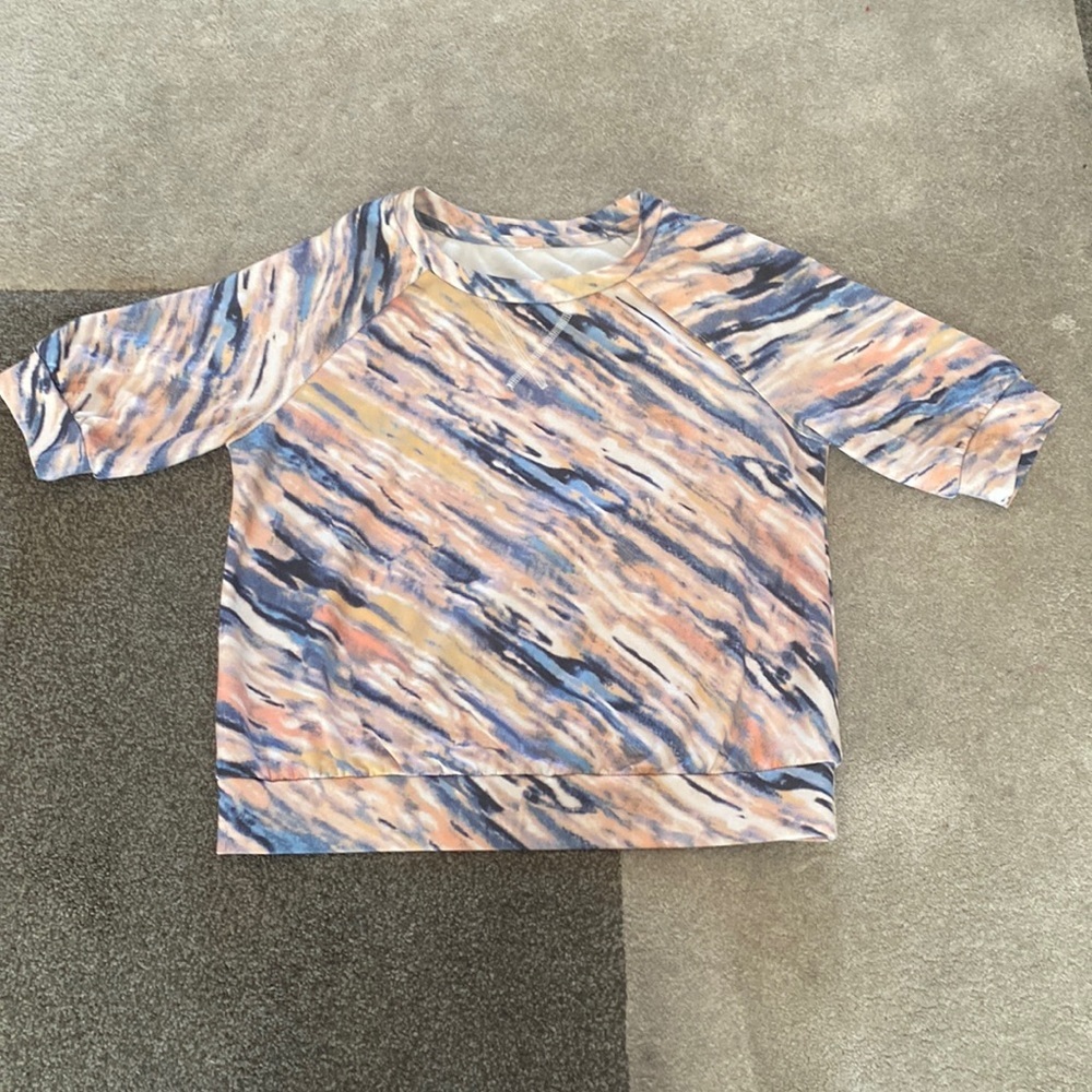 TEE Tahari Ombre Watercolor Stripe Cropped Short Sleeve Tee Shirt Womens Small